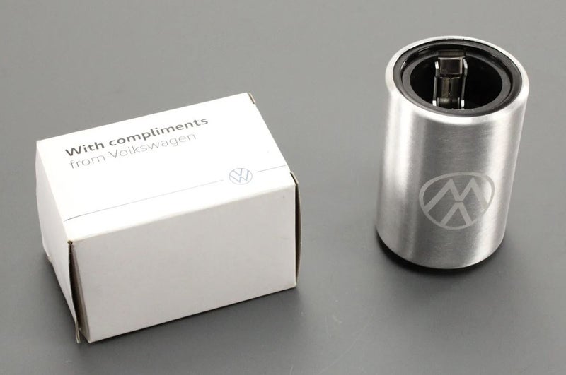 Alkuper&auml;inen VW Pullonavaaja &ndash; Aito OEM-lis&auml;varuste